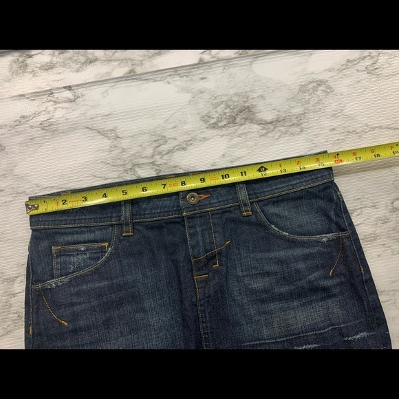 Topshop Women’s Distressed Raw Hem Denim Mini Skir - Picture 9 of 9